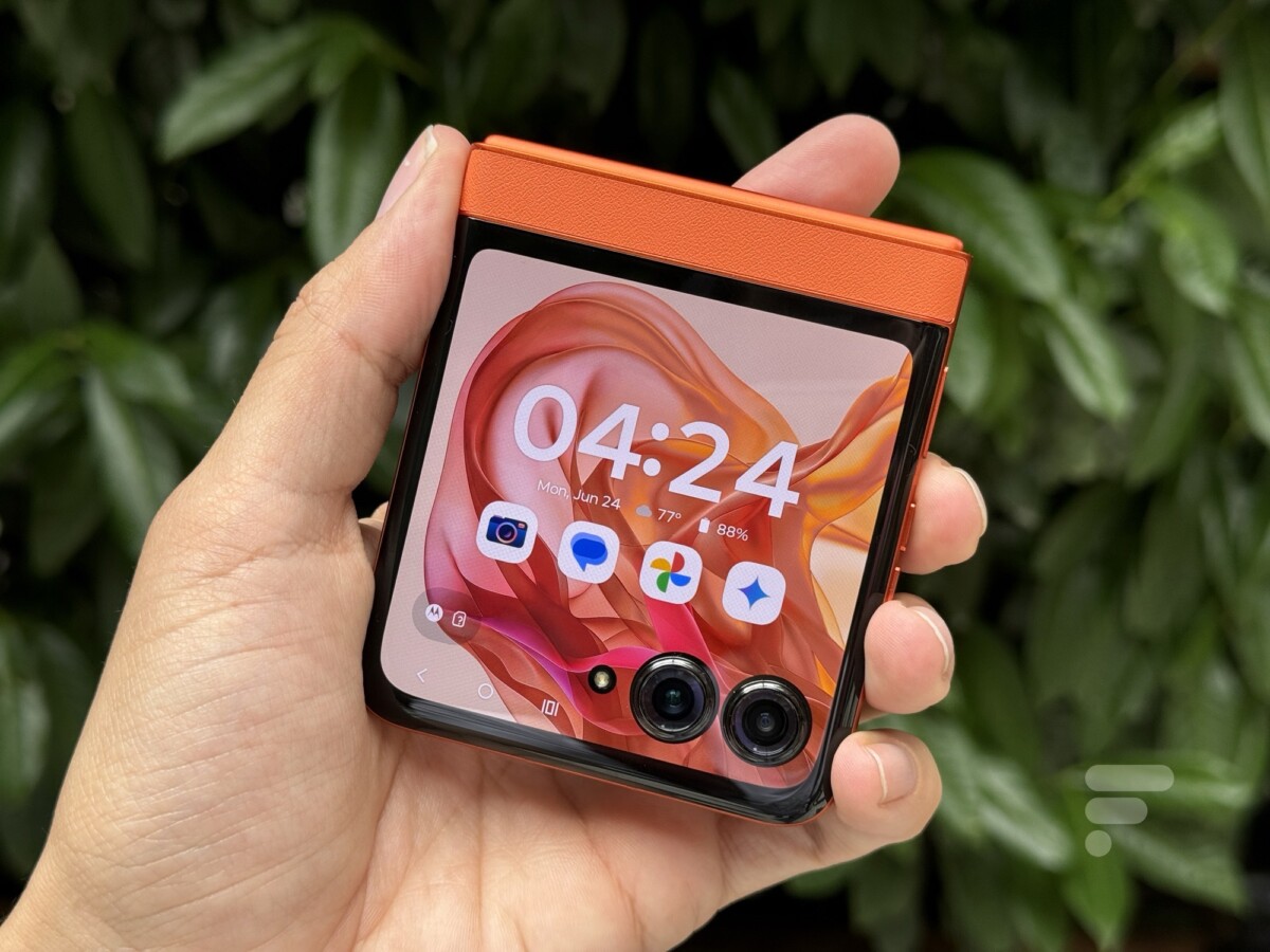 Motorola Razr 50 Plus // Source : Frandroid Motorola Razr 50 Plus // Source : Frandroid
