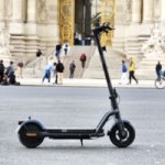 Navee N65i : le SUV des trottinettes électriques, avec 65 km d&rsquo;autonomie, perd 200 € de son prix