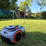 Le printemps arrive et ce robot-tondeuse de Segway-Ninebot noté 8/10 par nos soins en profite pour perdre 350 € sur Amazon Le printemps arrive et ce robot-tondeuse de Segway-Ninebot noté 8/10 par nos soins en profite pour perdre 350 € sur Amazon