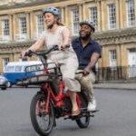 Ce vélo électrique longtail est capable de tenir debout tout seul : voici le Tern Quick Haul Long Ce vélo électrique longtail est capable de tenir debout tout seul : voici le Tern Quick Haul Long