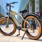 C’est quoi, un beach cruiser électrique ? On en a conduit un avec une bonne dose de fun C’est quoi, un beach cruiser électrique ? On en a conduit un avec une bonne dose de fun