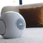 Une enceinte compacte, connectée, autonome et puissante, pas mal non ? C’est français Une enceinte compacte, connectée, autonome et puissante, pas mal non ? C’est français