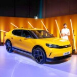 On est montés à bord de la Ford Capri électrique : une icône du passé « ressuscitée » grâce à Volkswagen