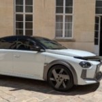 On est montés à bord de la Lancia Ypsilon HF, une voiture électrique aussi performante que séduisante On est montés à bord de la Lancia Ypsilon HF, une voiture électrique aussi performante que séduisante