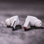 Malgré la sortie des Buds 4 Pro, les Samsung Galaxy Buds 3 Pro valent toujours le coup, surtout quand ils chutent sous les 84 € Malgré la sortie des Buds 4 Pro, les Samsung Galaxy Buds 3 Pro valent toujours le coup, surtout quand ils chutent sous les 84 €