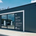 « Pizzas et consoles de jeux » : voici le plus grand Superchargeur de Tesla en France, avec des services inédits « Pizzas et consoles de jeux » : voici le plus grand Superchargeur de Tesla en France, avec des services inédits