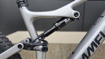 Vélo DJI Amflow amortisseur Fox Float