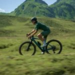 Ce vélo électrique d’aventure s’arme d’une étonnante suspension invisible Ce vélo électrique d’aventure s’arme d’une étonnante suspension invisible