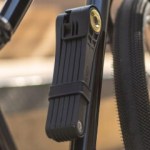 Cet antivol pliant adapté aux vélos électriques serait le plus résistant au monde Cet antivol pliant adapté aux vélos électriques serait le plus résistant au monde