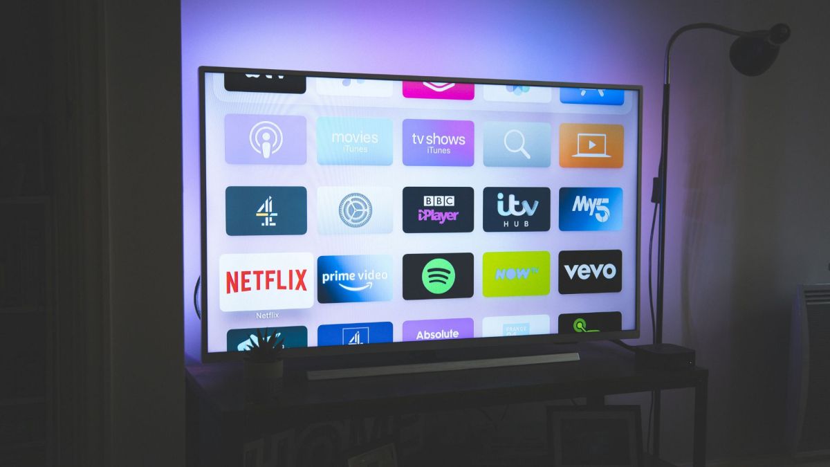 Netflix et Disney vs. OVH : la justice ordonne à l’hébergeur de bloquer les plateformes pirates, pourquoi ça pose problème
