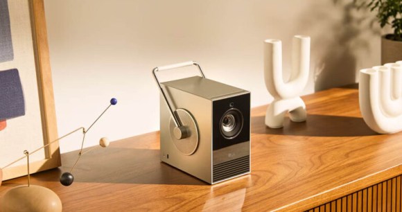 LG CineBeam Q // Source : Sylvain Pichot - Frandroid LG CineBeam Q // Source : Sylvain Pichot - Frandroid