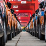 Il n&rsquo;y a jamais eu autant de voitures électriques neuves en stock : faut-il s’attendre à une baisse de prix ?