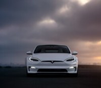 Trois ans de charge gratuite et de conduite autonome pour 5 000 dollars : l&rsquo;étonnante proposition de Tesla