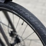 Les pneus de vélos électriques polluent : oui, mais pas beaucoup, voici les chiffres Les pneus de vélos électriques polluent : oui, mais pas beaucoup, voici les chiffres