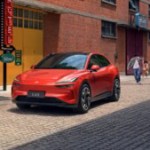 1000 km d’autonomie, « recharge » en 3 minutes et 40 % moins chère qu’une Tesla Model Y : cette voiture électrique chinoise qui arrive en France impressionne 1000 km d’autonomie, « recharge » en 3 minutes et 40 % moins chère qu’une Tesla Model Y : cette voiture électrique chinoise qui arrive en France impressionne