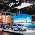 Le plus gros rival de Tesla nous réserve une surprise avec « une nouveauté européenne » au Mondial de Paris : voici de quoi il devrait s’agir Le plus gros rival de Tesla nous réserve une surprise avec « une nouveauté européenne » au Mondial de Paris : voici de quoi il devrait s’agir