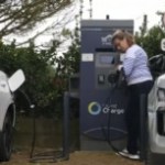 « 13 euros pour faire 100 km » : c’en est trop, TF1 raconte vraiment n’importe quoi sur la voiture électrique « 13 euros pour faire 100 km » : c’en est trop, TF1 raconte vraiment n’importe quoi sur la voiture électrique