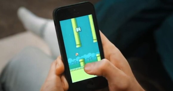 « Je ne dormais plus » : Flappy Bird fait son grand retour, mais le jeu était une malédiction pour son créateur