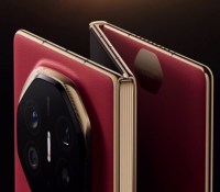 « Beaucoup plus innovant que l’iPhone 16 » : voici le Huawei Mate XT, le premier smartphone pliable en trois
