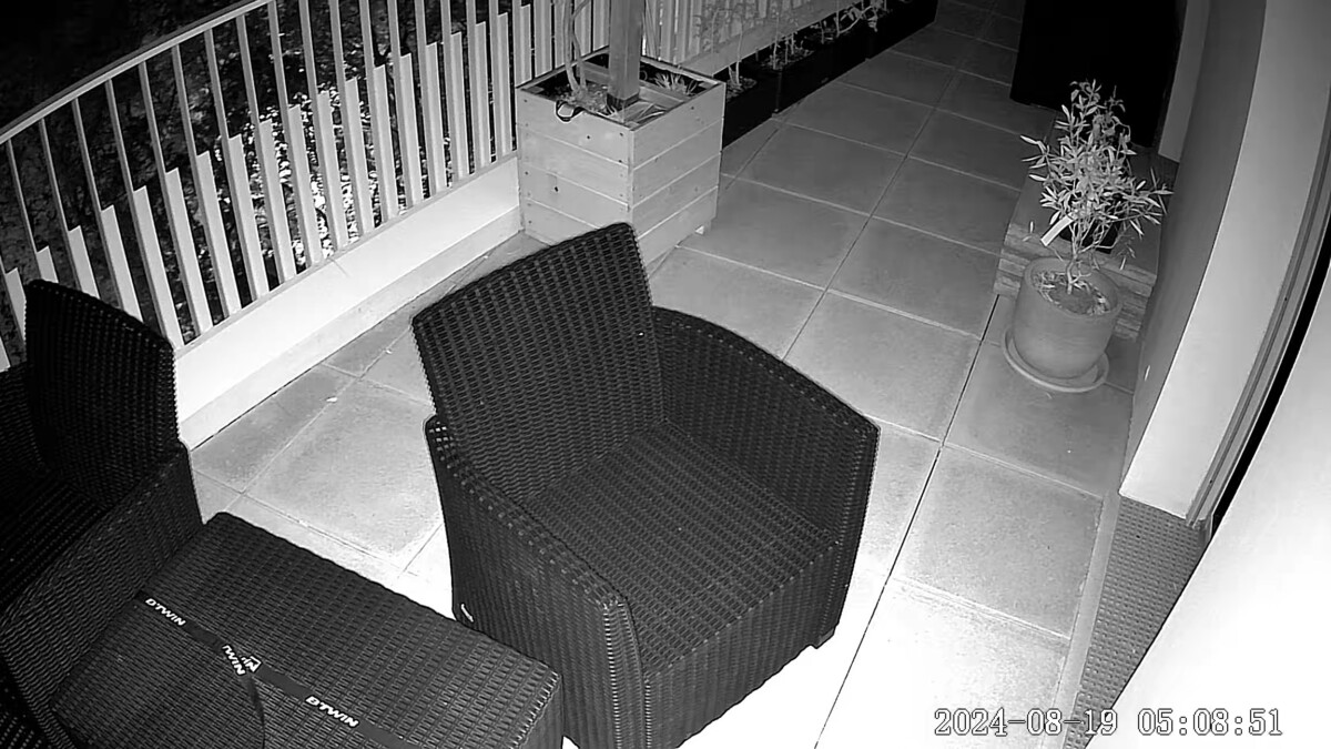 Nuit (IR) Nuit (IR)