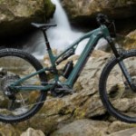 Rockrider E-Feel 900 S : le prix du VTTAE premium de Decathlon baisse de 500 €, sans compter les aides de l’état Rockrider E-Feel 900 S : le prix du VTTAE premium de Decathlon baisse de 500 €, sans compter les aides de l’état