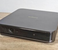 Amazon fait perdre 260 € à ce petit vidéoprojecteur Full HD avec Google TV intégré