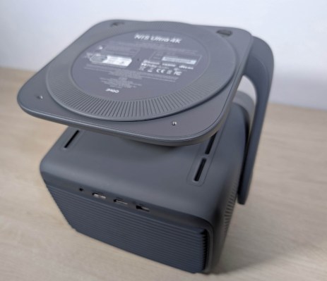 JMGO N1S Ultra // Source : Sylvain Pichot / Frandroid
