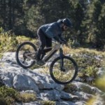 Le dernier moteur de Bosch est vraiment partout : au tour des nouveaux VTT électriques Lapierre d’y goûter Le dernier moteur de Bosch est vraiment partout : au tour des nouveaux VTT électriques Lapierre d’y goûter
