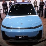 Voici la Leapmotor B10 : elle se frotte aux Renault Scenic E-Tech, Peugeot E-3008 et Ford Explorer pour beaucoup moins cher Voici la Leapmotor B10 : elle se frotte aux Renault Scenic E-Tech, Peugeot E-3008 et Ford Explorer pour beaucoup moins cher