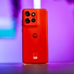 Test Motorola Edge 50 Neo : un séduisant milieu de gamme plutôt moyen Test Motorola Edge 50 Neo : un séduisant milieu de gamme plutôt moyen