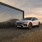 Peugeot présente sa nouvelle voiture électrique rivale de la Tesla Model 3 : autonomie et technologies en progrès, mais tout n’est pas gagné Peugeot présente sa nouvelle voiture électrique rivale de la Tesla Model 3 : autonomie et technologies en progrès, mais tout n’est pas gagné