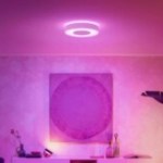 Philips Hue Infuse : ce plafonnier coloré et connecté à -30 % va changer l&rsquo;ambiance de votre salon