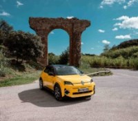 Renault 5 E-Tech // Source : Robin Wycke pour Frandroid