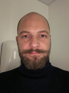 Selfie nuit - iPhone 16 Plus // Source : Frandroid