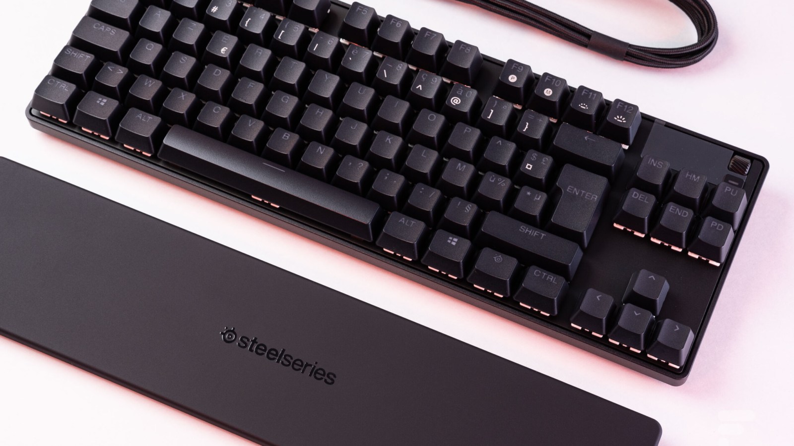 Noté 9/10, le clavier gamer Apex Pro TKL Gen 3 efface son tarif prohibitif grâce à cette offre Amazon