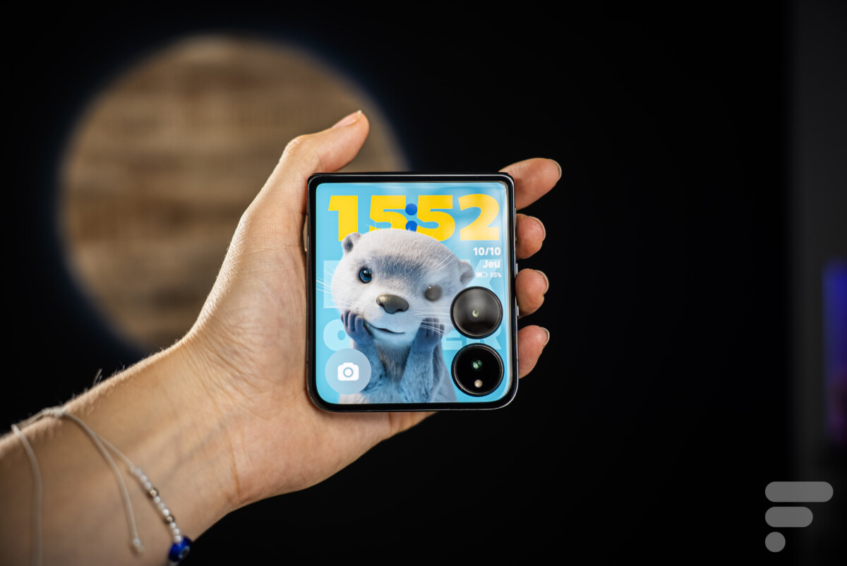 Xiaomi Mix Flip // Source : Chloé Pertuis pour Frandroid Xiaomi Mix Flip // Source : Chloé Pertuis pour Frandroid