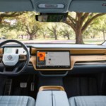 Selon ce fabricant américain, les boutons physiques dans la voiture « sont un bug, pas une fonctionnalité » Selon ce fabricant américain, les boutons physiques dans la voiture « sont un bug, pas une fonctionnalité »