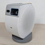 100 euros de moins pour le BenQ GV50, un vidéoprojecteur en Full HD avec un tête inclinable à 270°