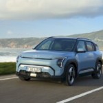 On a essayé le Kia EV3 : pourquoi ce petit SUV électrique qui dépasse les 600 km d’autonomie nous a séduit On a essayé le Kia EV3 : pourquoi ce petit SUV électrique qui dépasse les 600 km d’autonomie nous a séduit