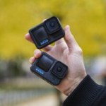 La Hero 13 Black en haut, la Hero 12 Black en bas // Source : Chloé Pertuis – Frandroid