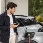 La DGCCRF alerte sur les arnaques dans l’installation des bornes de charge pour voiture électrique