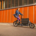 Ce vélo cargo électrique n’est vraiment pas comme les autres grâce à son ingénieux système de pliage Ce vélo cargo électrique n’est vraiment pas comme les autres grâce à son ingénieux système de pliage