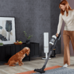Pourquoi se tourner vers Dyson, quand ce balai aspirateur Samsung avec station d’auto-vidage est à -56 % Pourquoi se tourner vers Dyson, quand ce balai aspirateur Samsung avec station d’auto-vidage est à -56 %