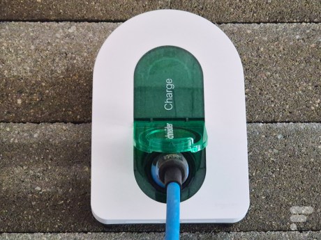 Schneider Charge 2