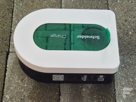 Schneider Charge 4
