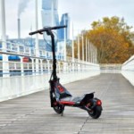 Cette trottinette Ninebot ultra endurante notée 8/10 par nos soins perd 130 € de son prix 