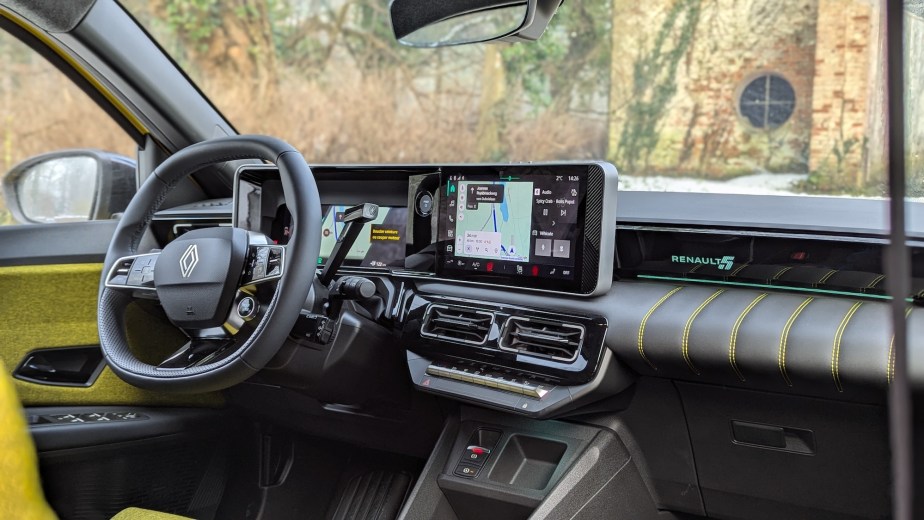 Renault 5 E-Tech // Source : Jean-Baptiste Passieux - Frandroid
