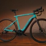 Ce gravel électrique intègre une caméra 4K, avec un prix attractif en bonus Ce gravel électrique intègre une caméra 4K, avec un prix attractif en bonus
