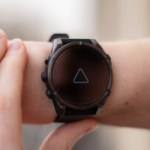 Panne Garmin : comment résoudre le bug du triangle bleu sur les montres de sport Panne Garmin : comment résoudre le bug du triangle bleu sur les montres de sport
