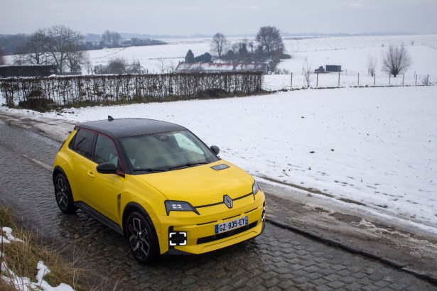 Renault 5 E-Tech // Source : Jean-Baptiste Passieux - Frandroid